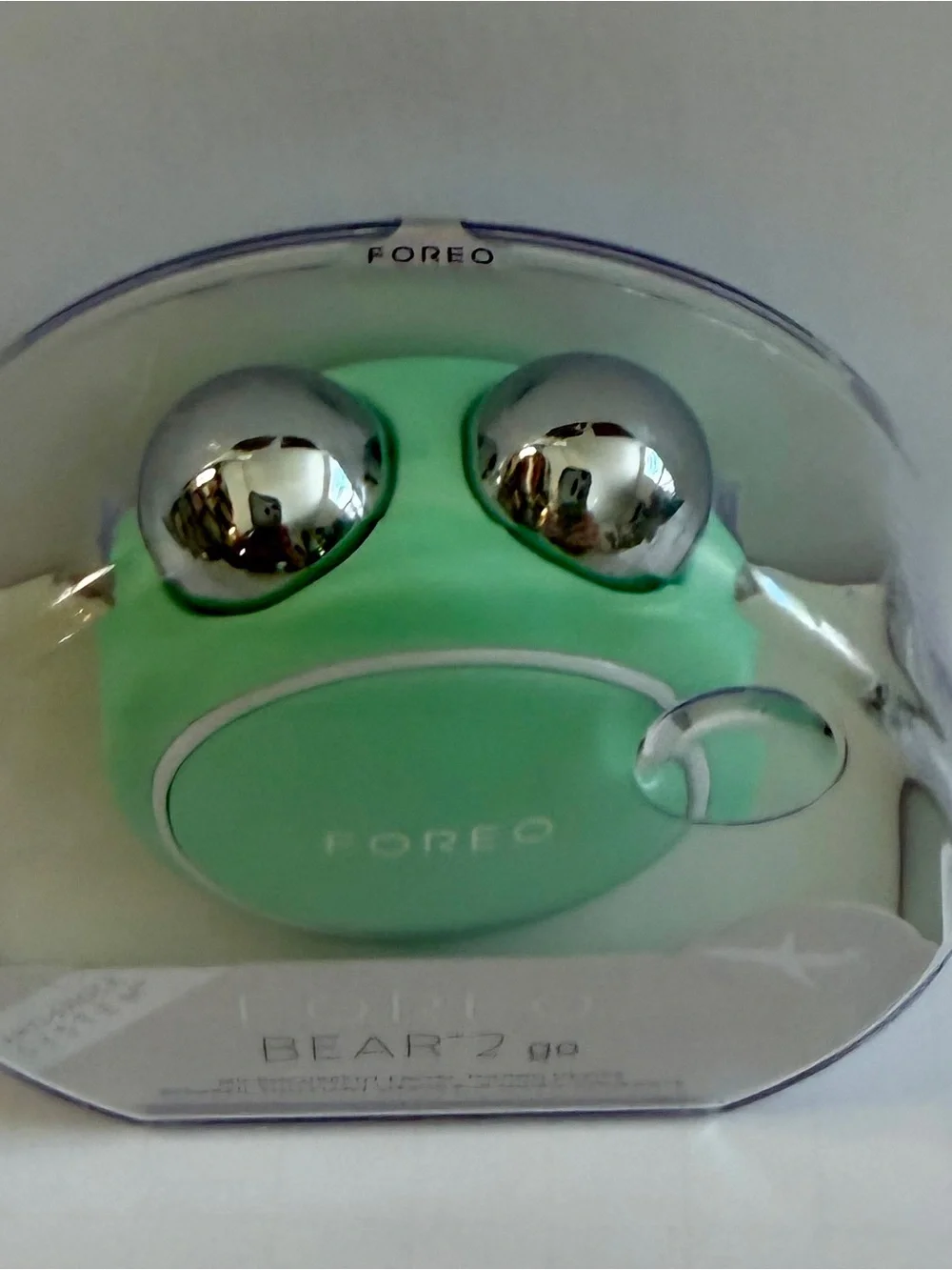 FOREO Bear 2 Go Microcurrent Facial Toning Device - BNIB, Mint Green Colot